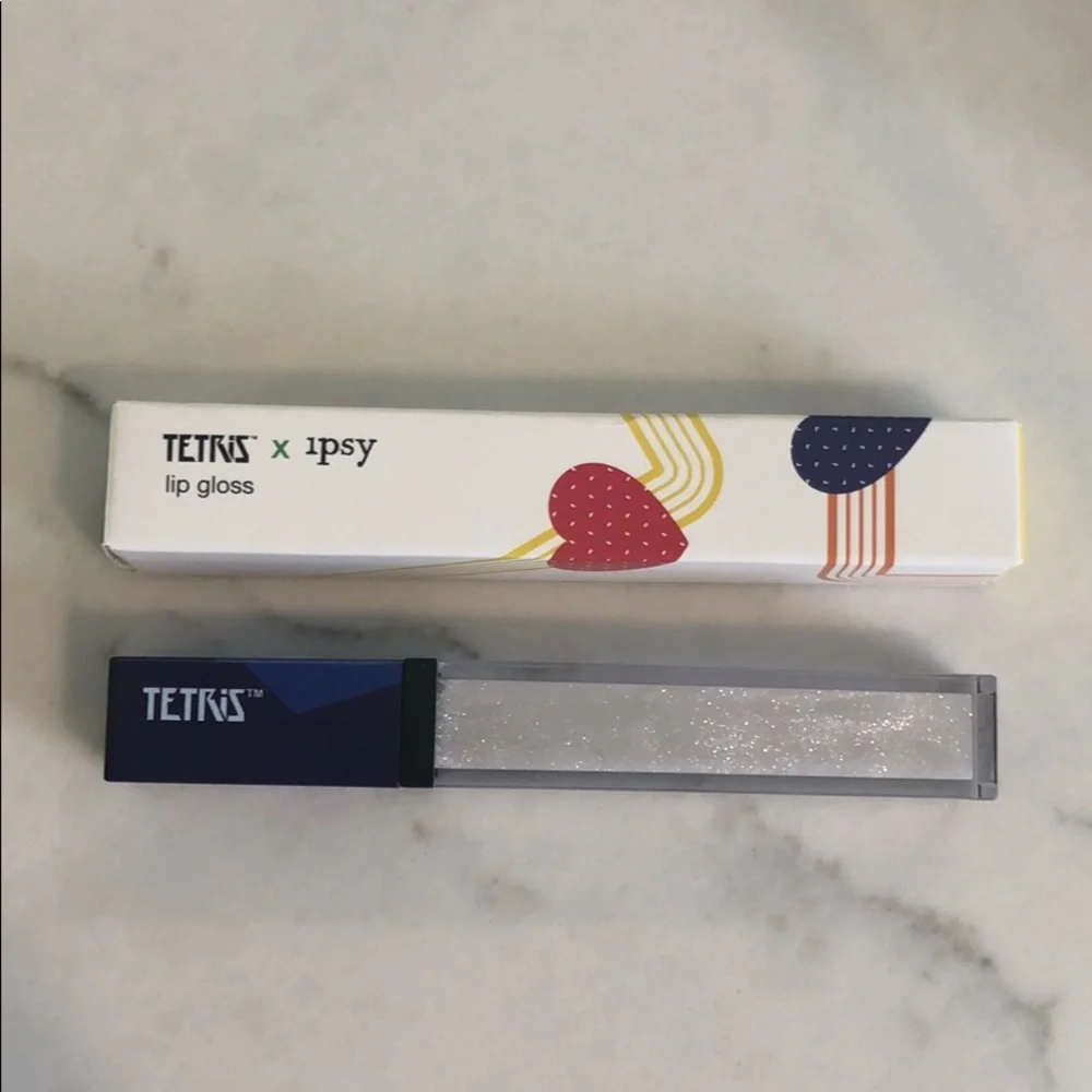 🌸5/$25🌸 Tetris lip gloss in matrix